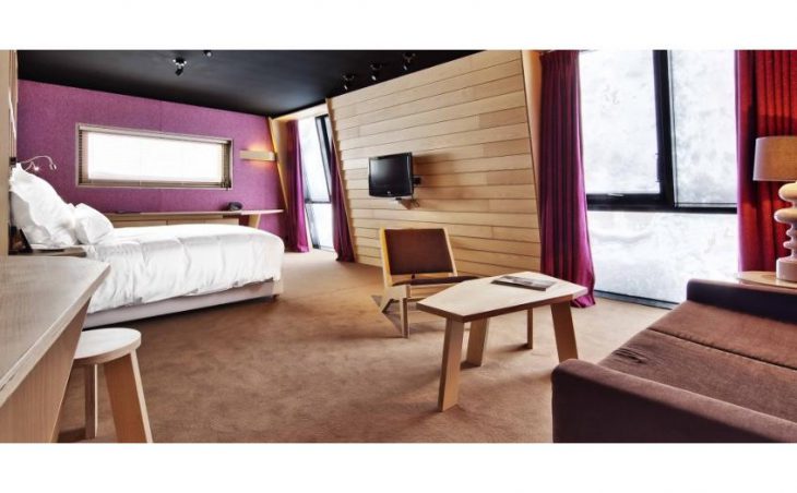 Hotel Altapura, Val Thorens, Double Bedroom 3 